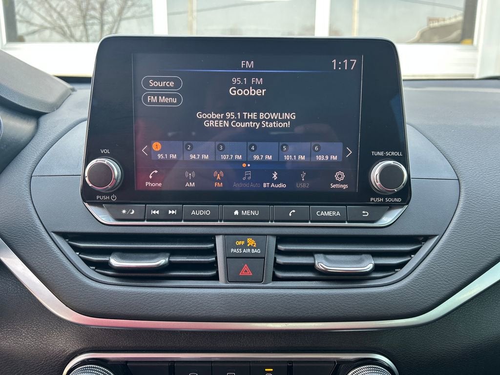 2021 Nissan Altima 2.5 SV