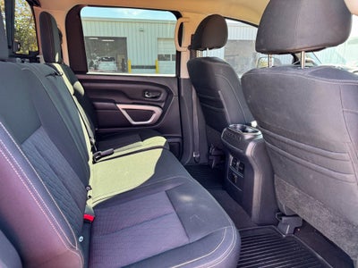 2018 Nissan Titan SV