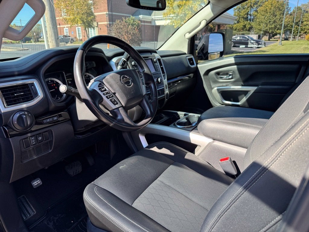 2018 Nissan Titan SV