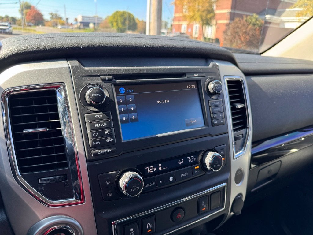 2018 Nissan Titan SV