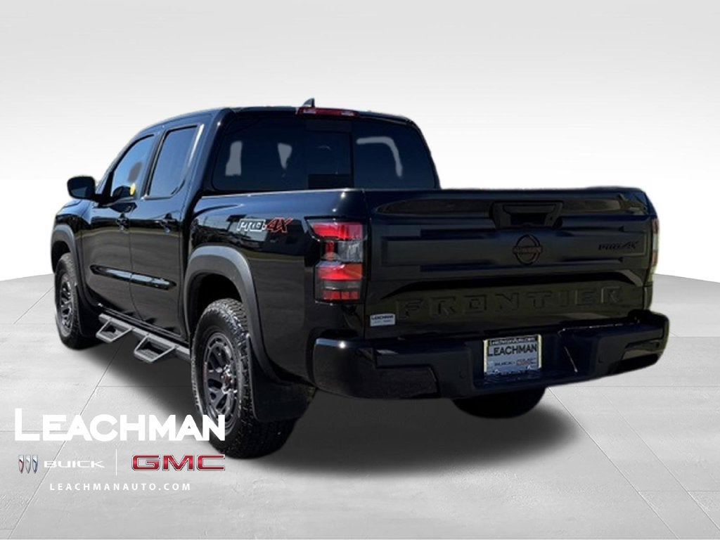 2025 Nissan Frontier Crew Cab PRO-4X 4x4