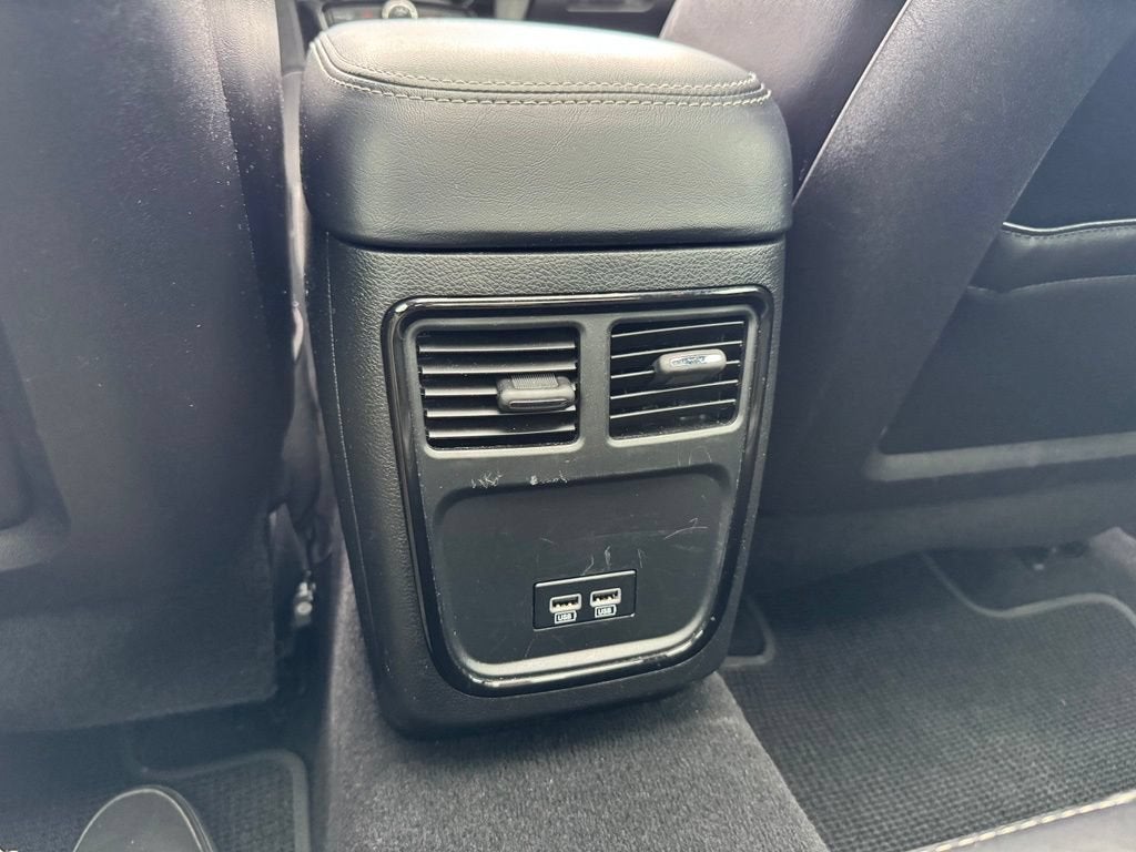 2022 Chrysler 300 S