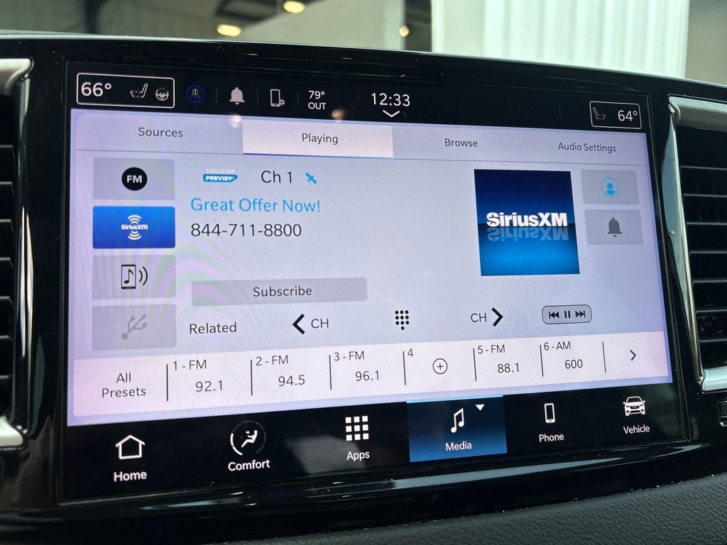 2023 Chrysler Pacifica Touring L