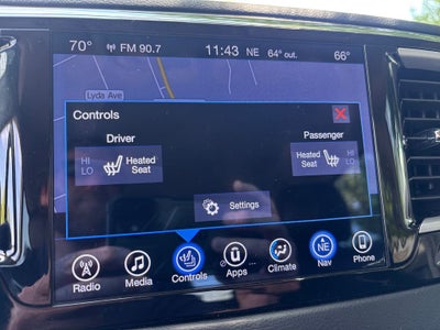 2017 Chrysler Pacifica Touring-L