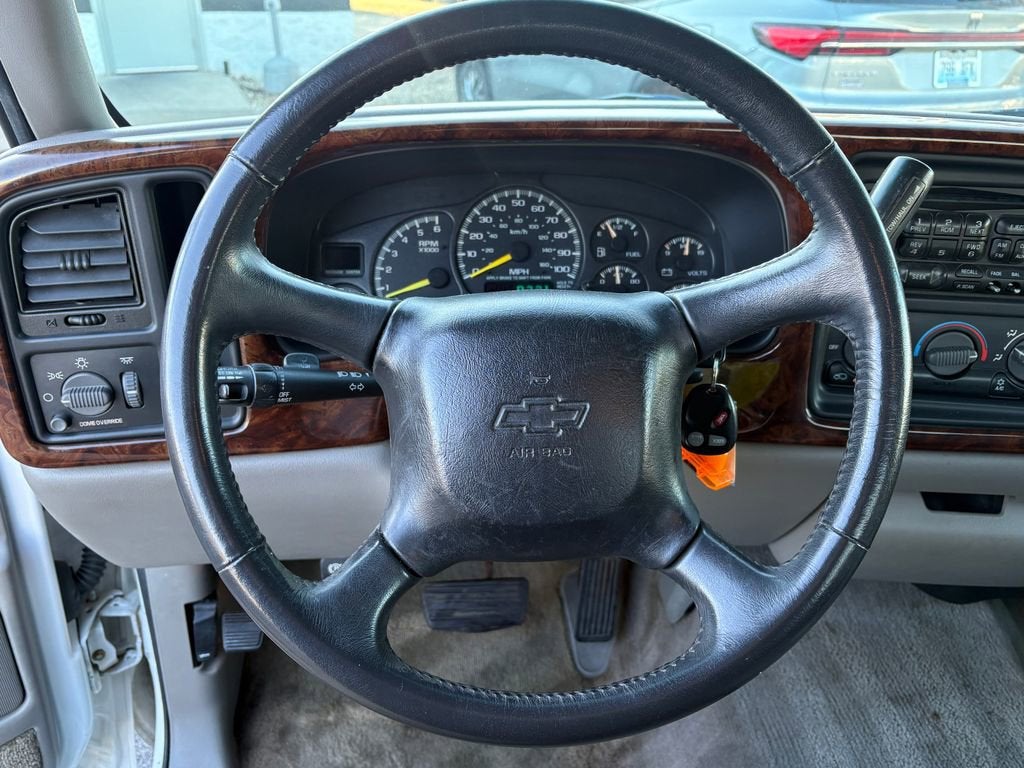 2000 Chevrolet Silverado 1500 LS