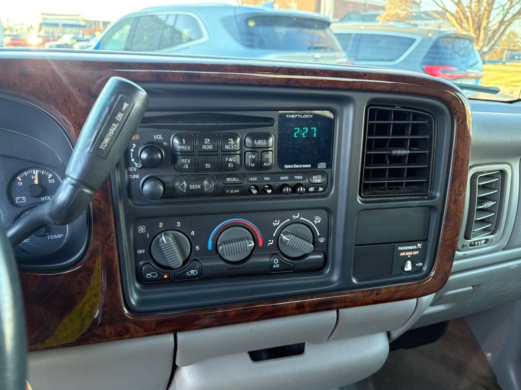 2000 Chevrolet Silverado 1500 LS