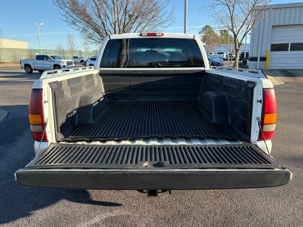 2000 Chevrolet Silverado 1500 LS