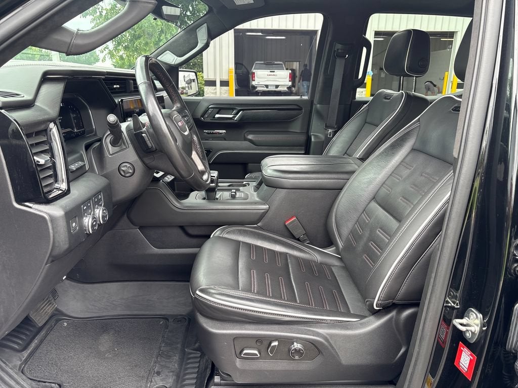 2023 GMC Sierra 1500 AT4X