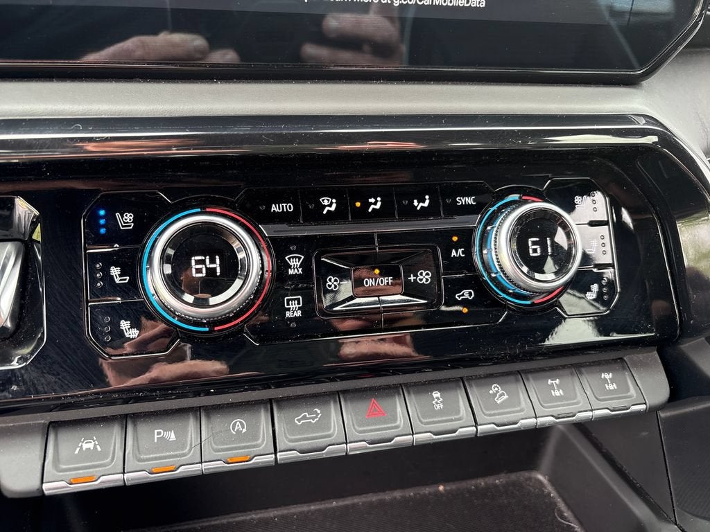 2023 GMC Sierra 1500 AT4X