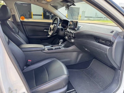 2024 Nissan Sentra SR Xtronic CVT