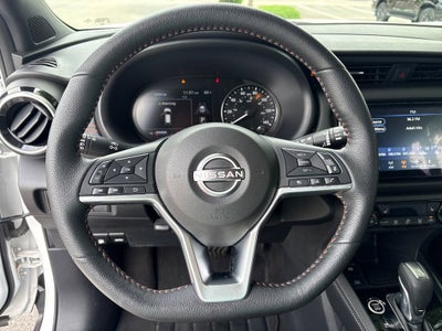 2023 Nissan Kicks SR Xtronic CVT