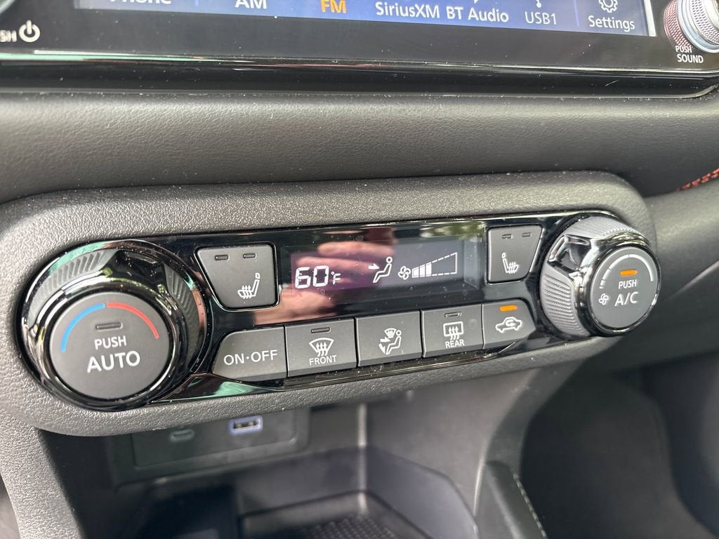2023 Nissan Kicks SR Xtronic CVT