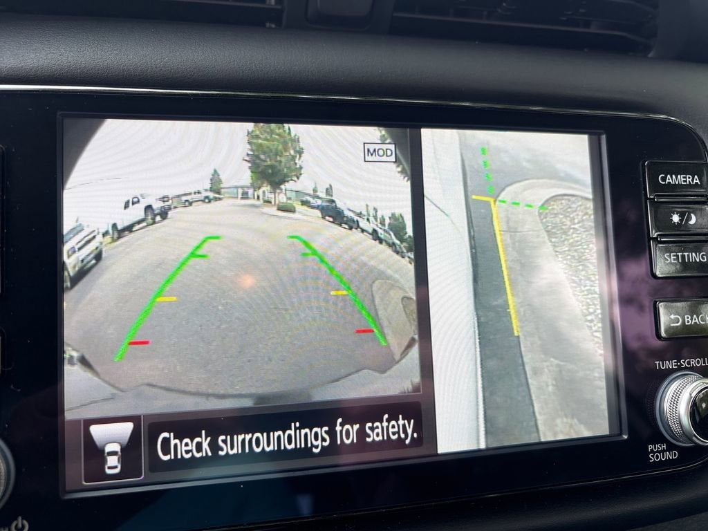 2023 Nissan Kicks SR Xtronic CVT