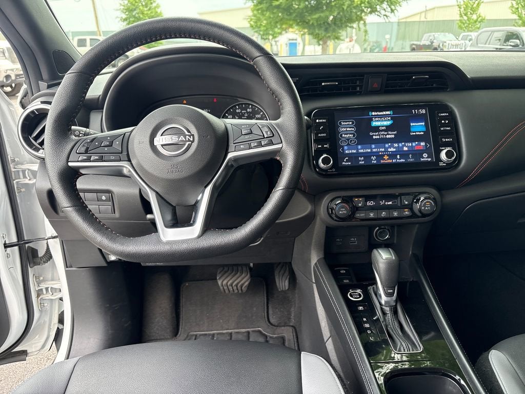 2023 Nissan Kicks SR Xtronic CVT