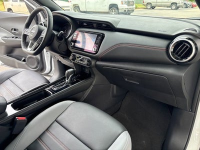 2023 Nissan Kicks SR Xtronic CVT