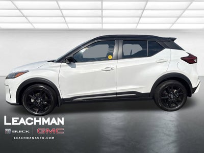 2023 Nissan Kicks SR Xtronic CVT