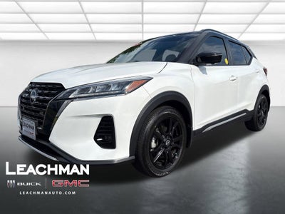 2023 Nissan Kicks SR Xtronic CVT