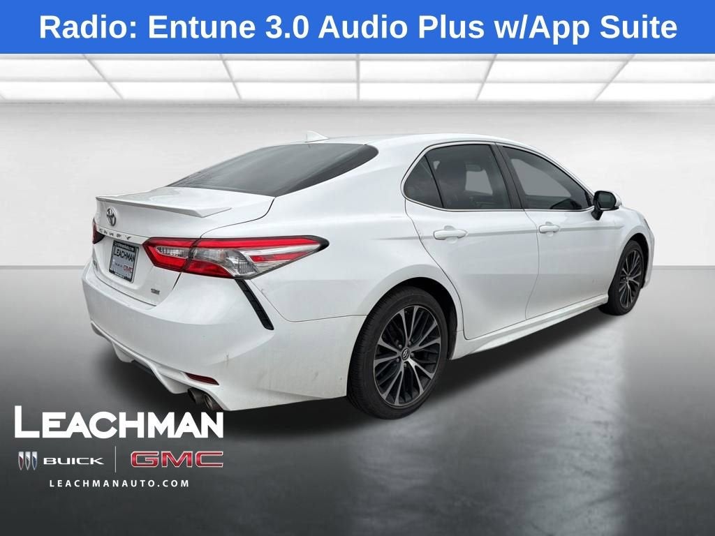 2019 Toyota CAMRY SE