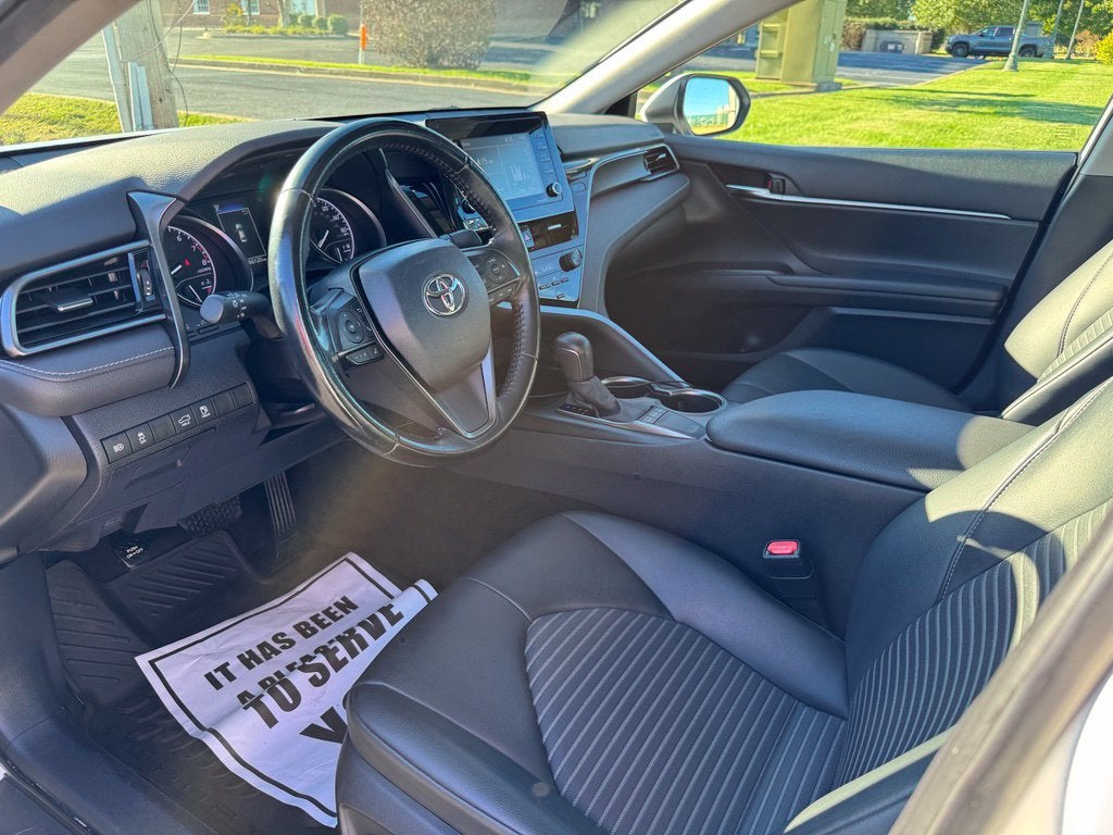 2022 Toyota Camry SE