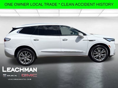 2022 Buick Enclave Essence