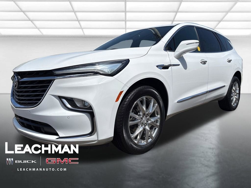 2022 Buick Enclave Essence