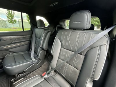 2025 Buick Enclave Avenir