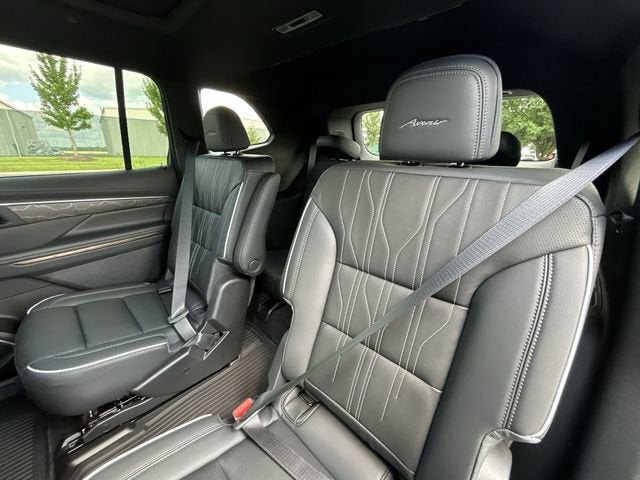 2025 Buick Enclave Avenir