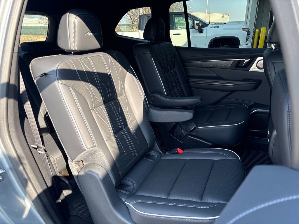 2025 Buick Enclave Avenir