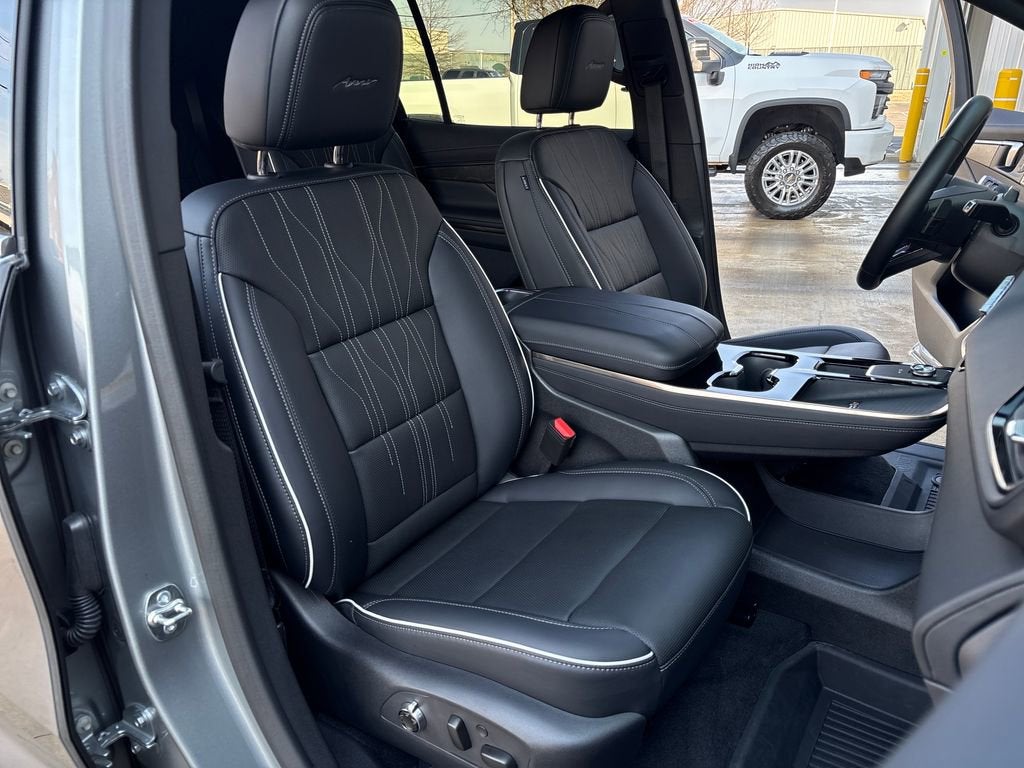 2025 Buick Enclave Avenir