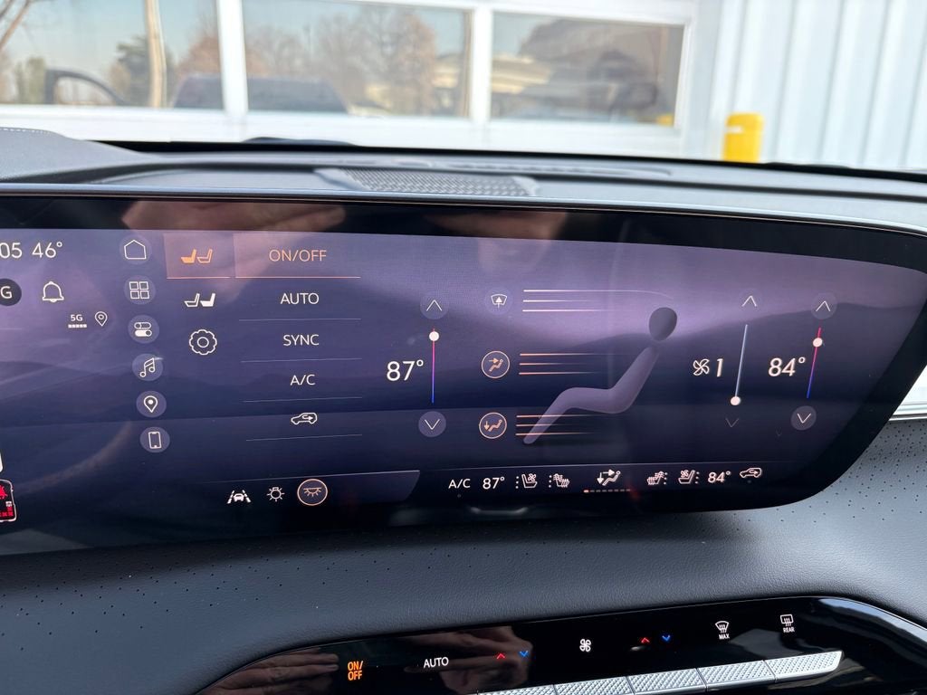 2025 Buick Enclave Avenir