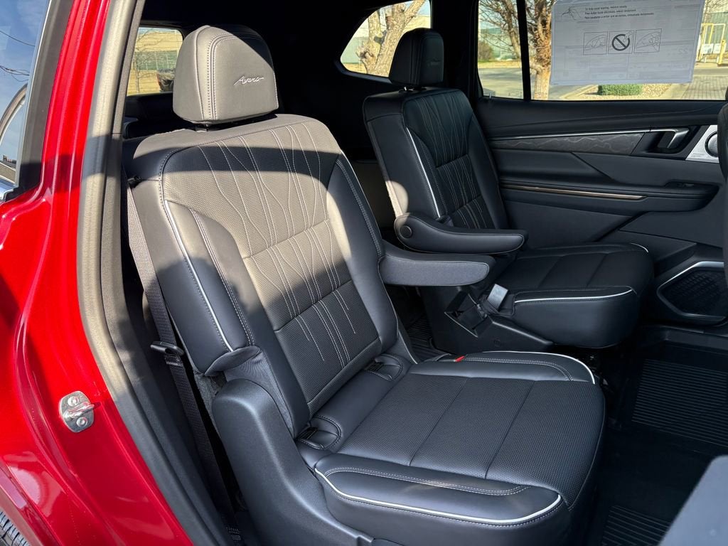 2025 Buick Enclave Avenir