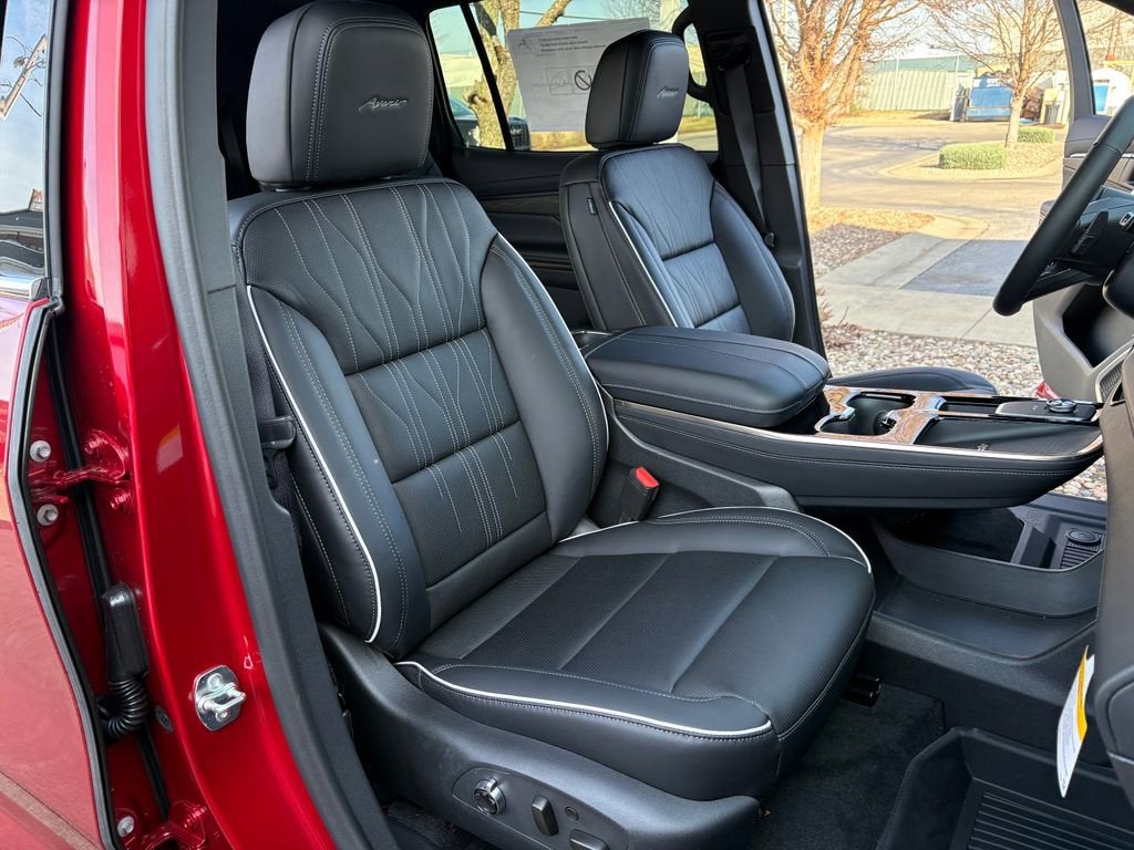 2025 Buick Enclave Avenir