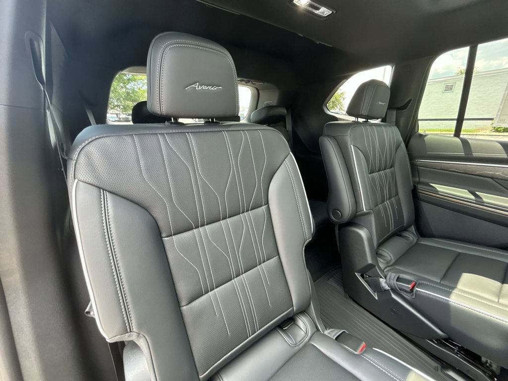 2025 Buick Enclave Avenir