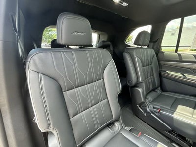 2025 Buick Enclave Avenir