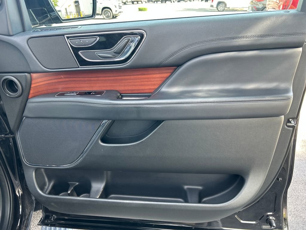 2024 Lincoln Navigator L Premiere