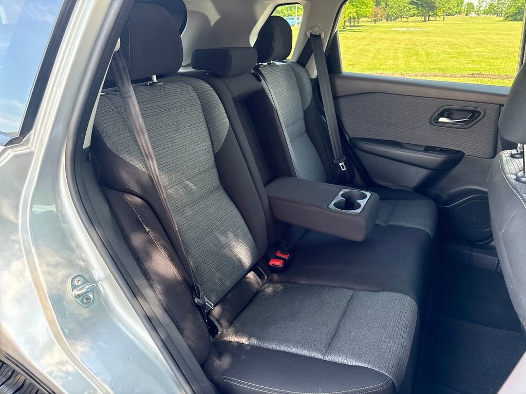 2021 Nissan Rogue SV FWD