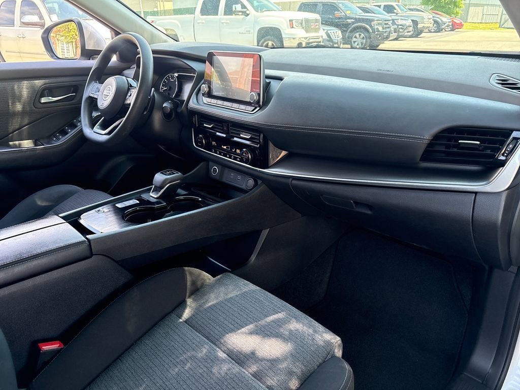 2021 Nissan Rogue SV FWD