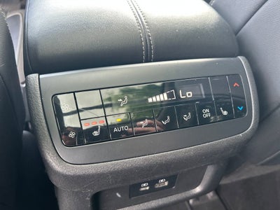 2022 Nissan Pathfinder SL 2WD