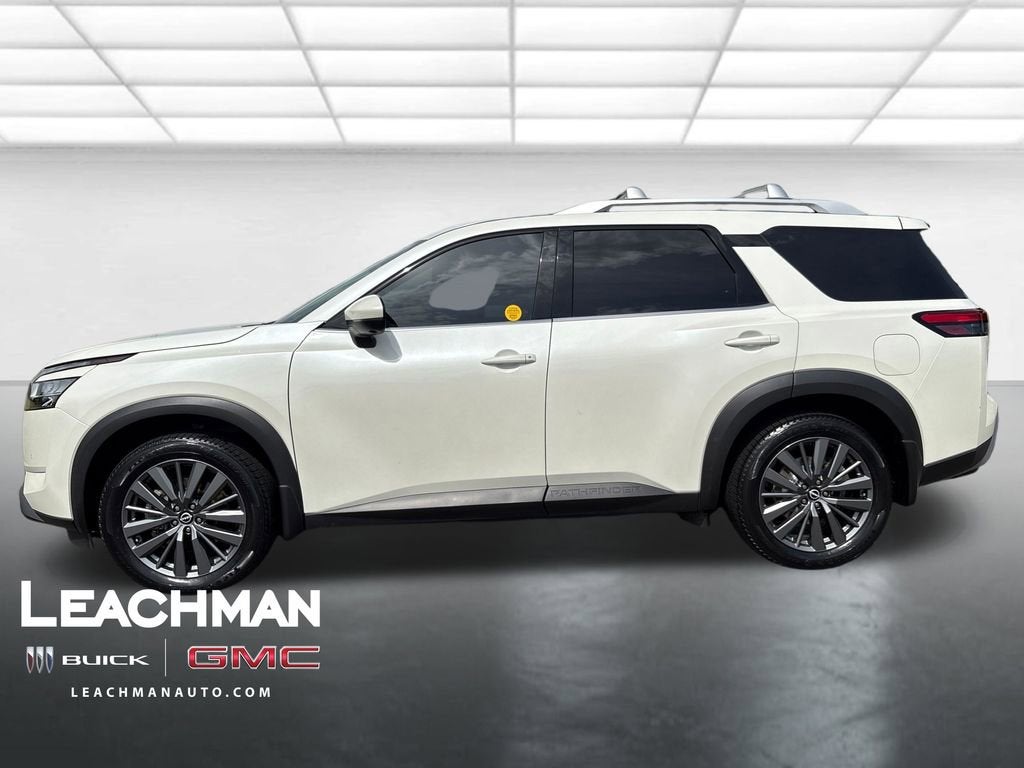 2022 Nissan Pathfinder SL 2WD
