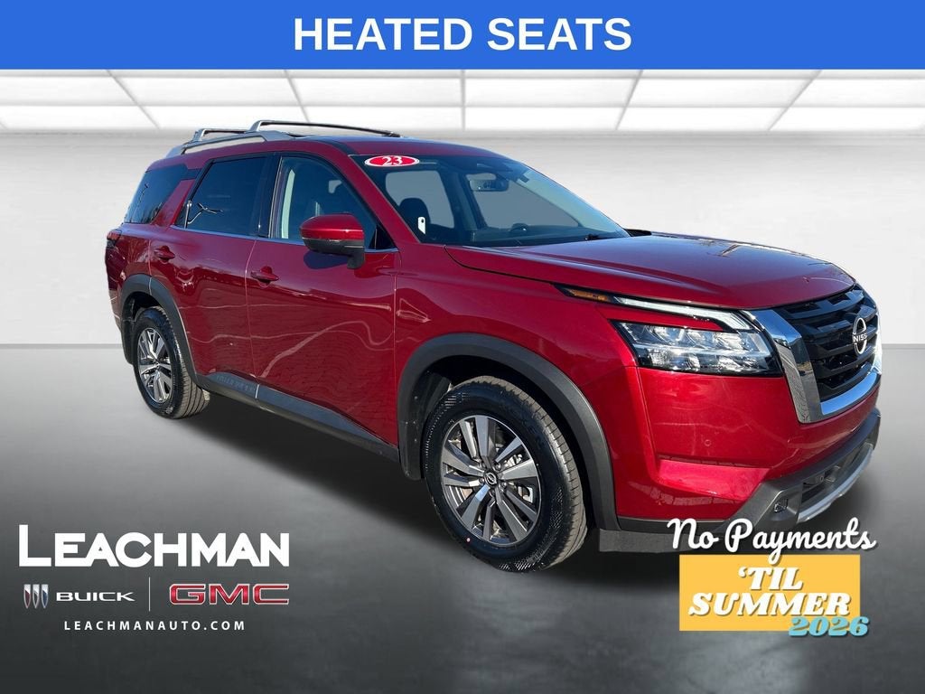 2023 Nissan Pathfinder SL