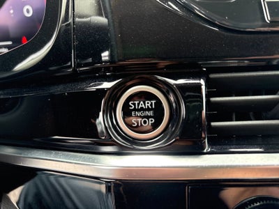 2023 Nissan Pathfinder Platinum 4WD