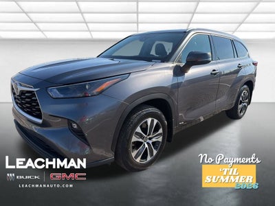2022 Toyota Highlander Hybrid XLE