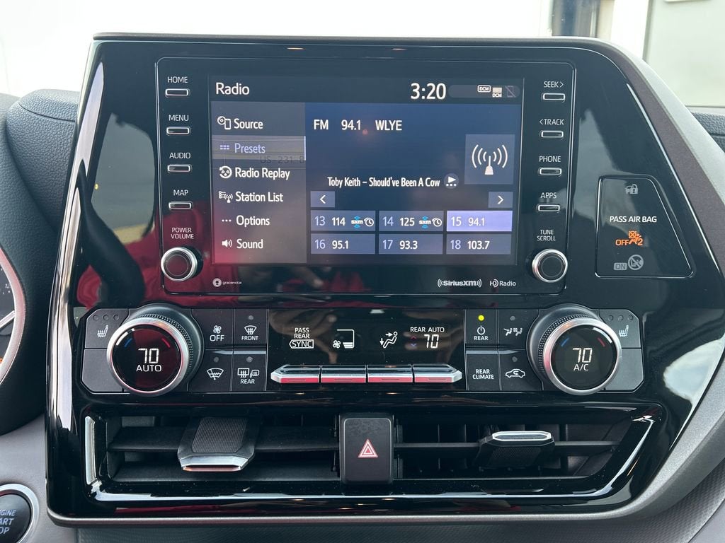 2020 Toyota Highlander XLE