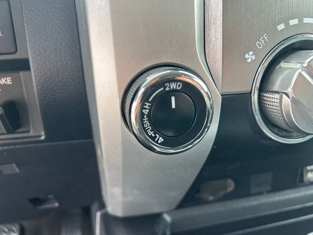 2018 Toyota Tundra 4WD SR5