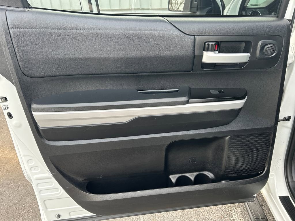 2018 Toyota Tundra 4WD SR5