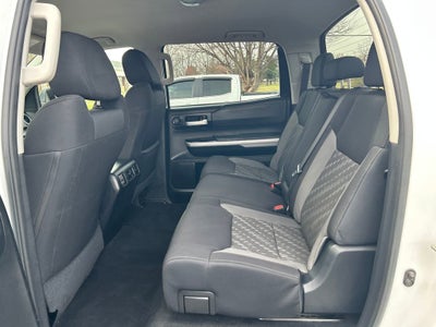 2018 Toyota Tundra 4WD SR5