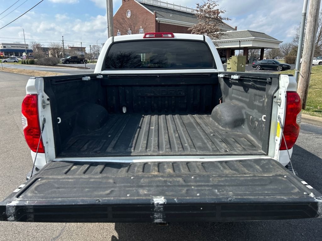 2018 Toyota Tundra 4WD SR5