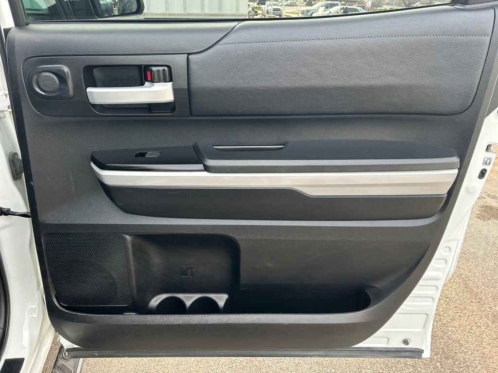 2018 Toyota Tundra 4WD SR5