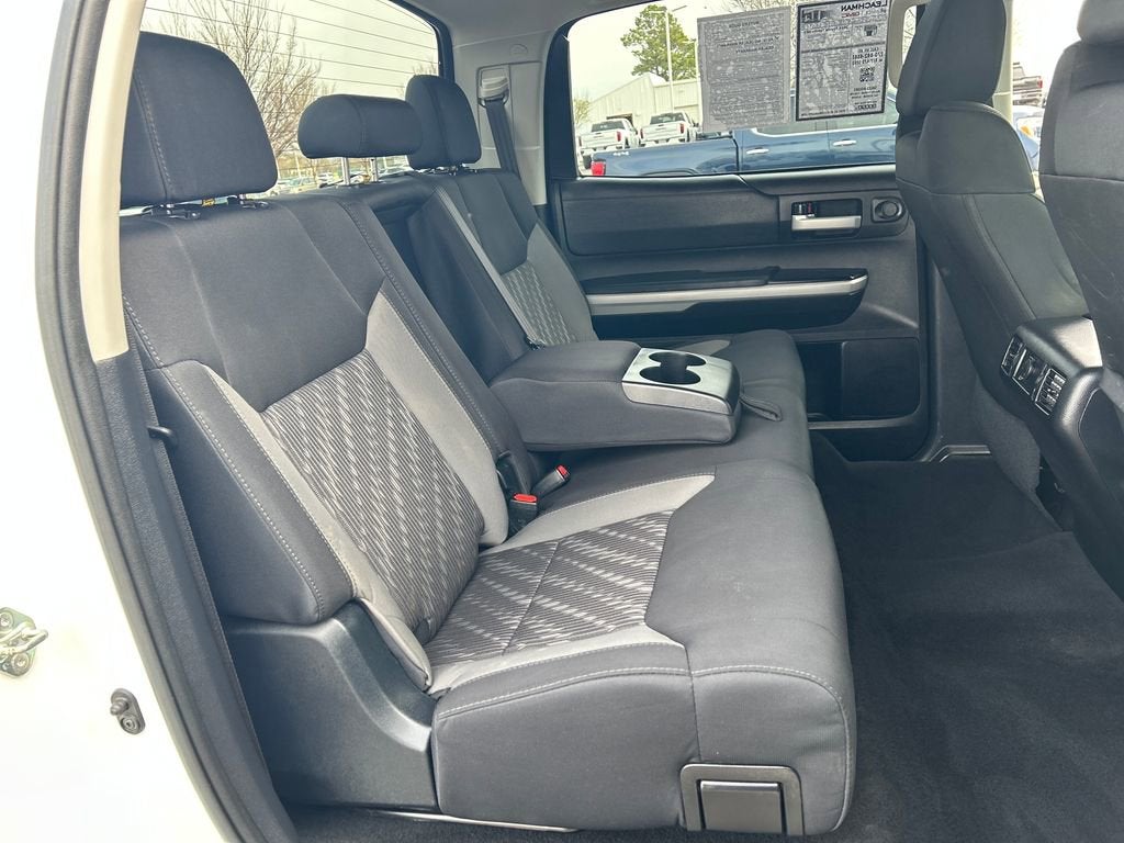 2018 Toyota Tundra 4WD SR5