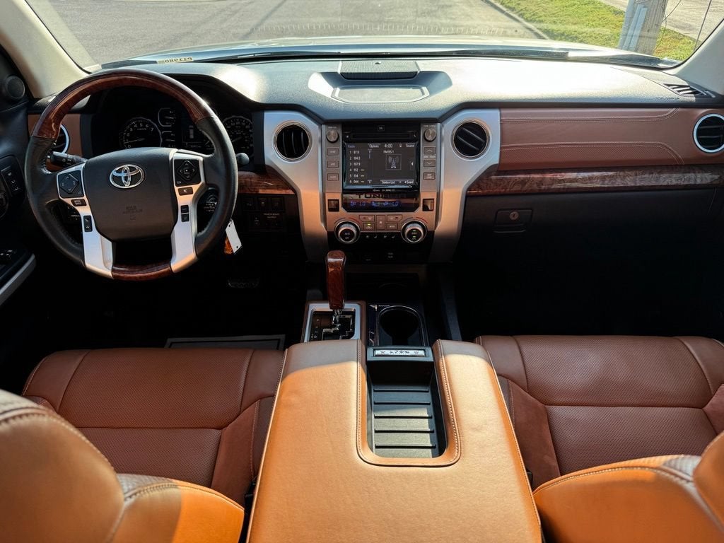2019 Toyota Tundra 2WD SR5